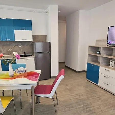 Luxury Pool & Prima Linie La Mare Apartament