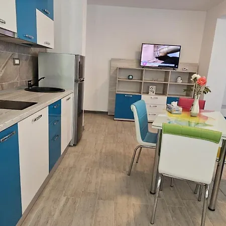 Luxury Pool & Prima Linie La Mare Apartament *