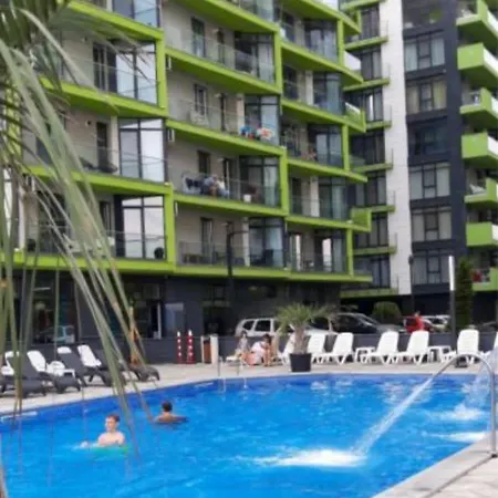 Luxury Pool & Prima Linie La Mare