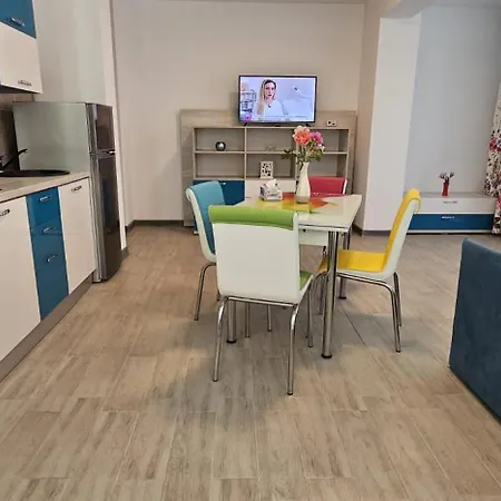Luxury Pool & Prima Linie La Mare Appartement Năvodari