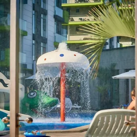 Apartment Luxury Pool & Prima Linie La Mare
