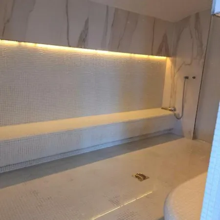 Luxury Pool & Prima Linie La Mare *