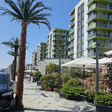 Luxury Pool & Prima Linie La Mare